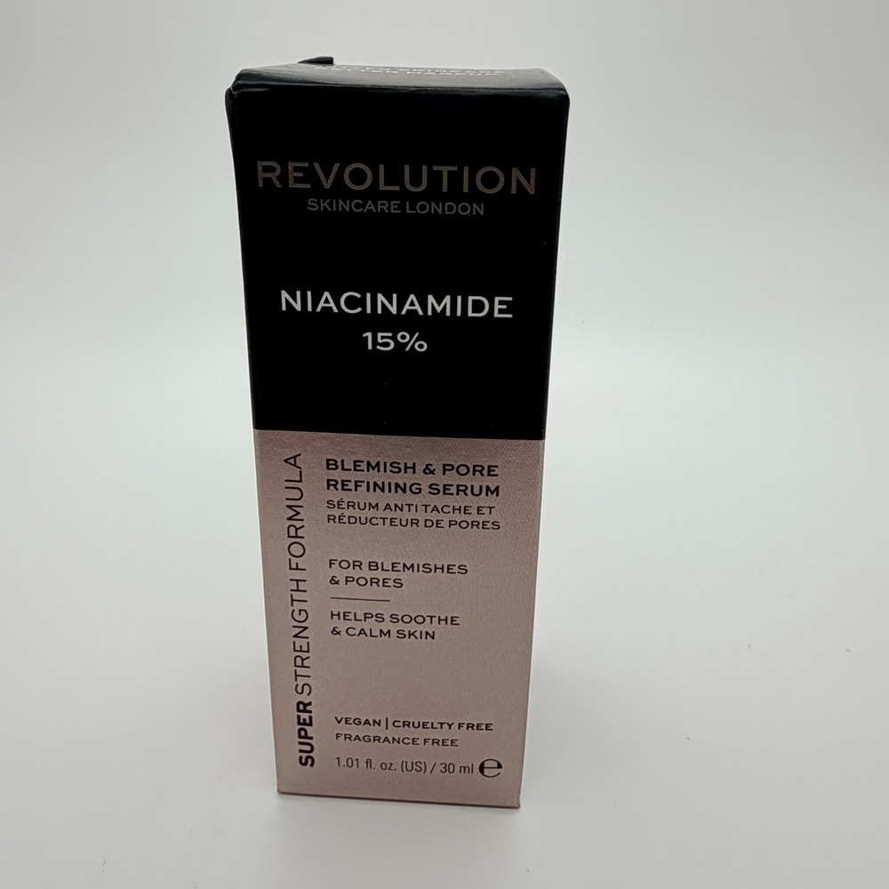 Makeup Revolution Skincare 15% Niacinamide Blemish & Pore Refining Serum 1.01 Oz